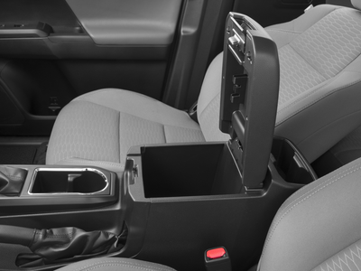 2016 Toyota Tacoma SR V6