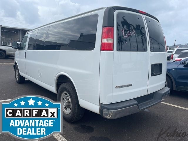 2017 Chevrolet Express 3500 LT Passenger