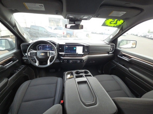 2025 Chevrolet Silverado 1500 LT LT1