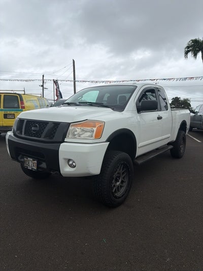 2015 Nissan Titan SV