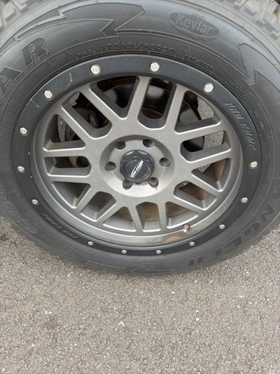 2015 Nissan Titan SV