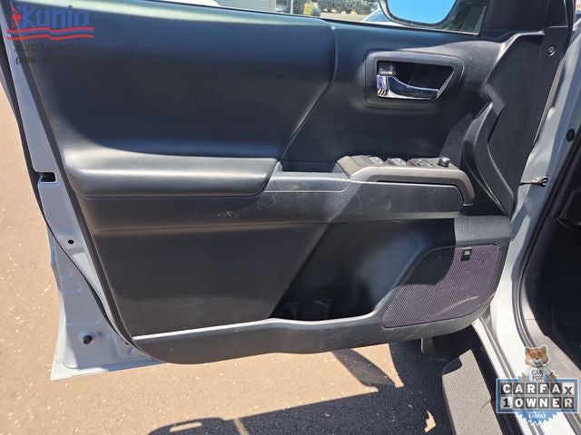 2018 Toyota Tacoma SR V6
