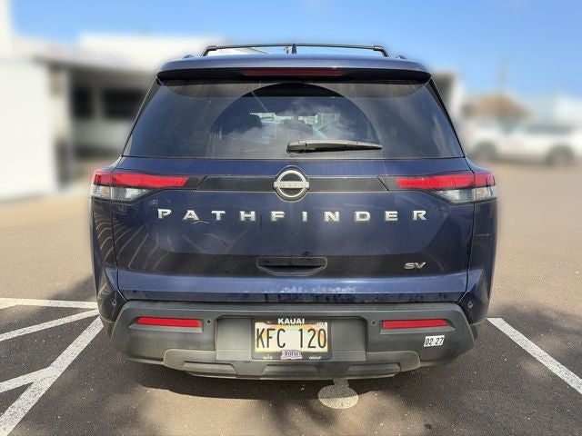 2023 Nissan Pathfinder SV