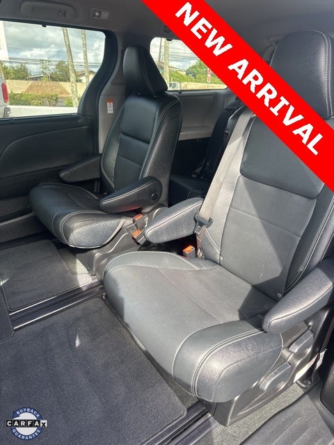 2018 Toyota Sienna SE 8 Passenger