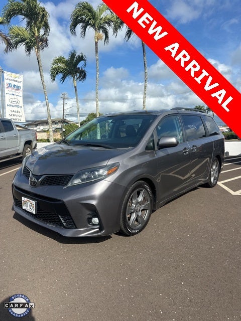 2018 Toyota Sienna SE 8 Passenger