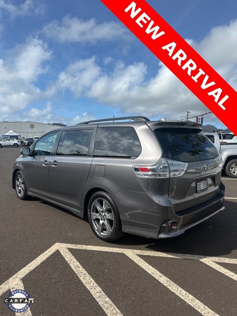 2018 Toyota Sienna SE 8 Passenger