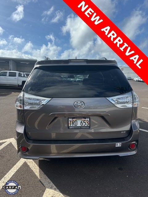 2018 Toyota Sienna SE 8 Passenger