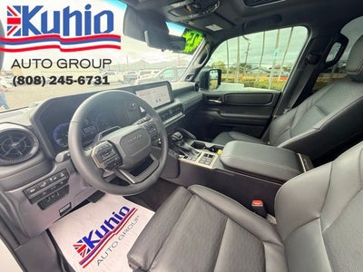 2025 Toyota Land Cruiser Premium