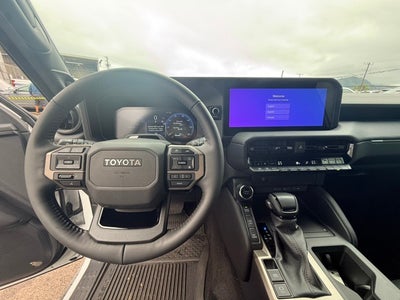 2025 Toyota Land Cruiser premium