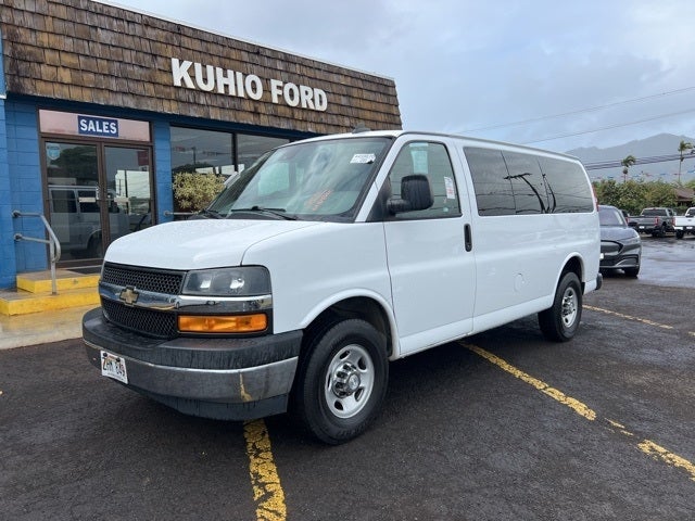 2020 Chevrolet Express 2500 LT Passenger