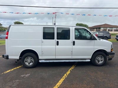 2022 Chevrolet Express 2500 Work Van Cargo