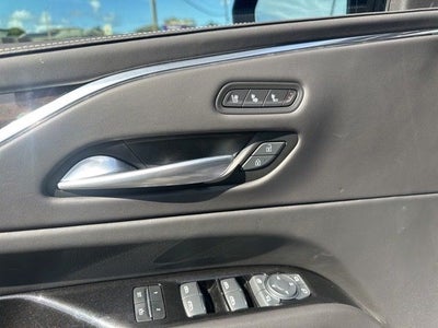 2024 Cadillac Escalade ESV Sport Platinum