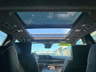 2024 Cadillac Escalade ESV Sport Platinum