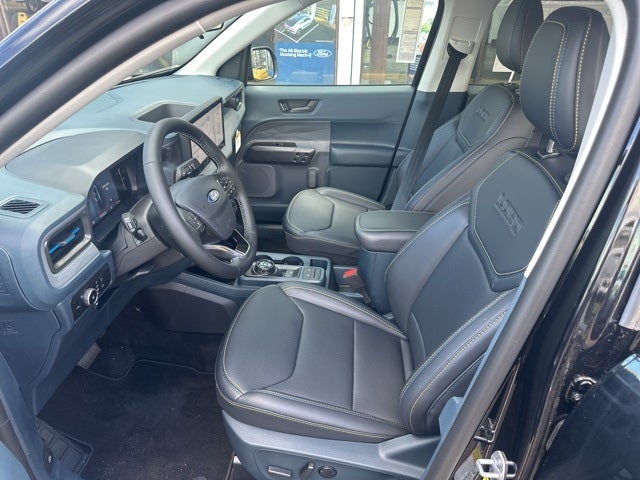 2025 Ford Maverick Lobo Standard