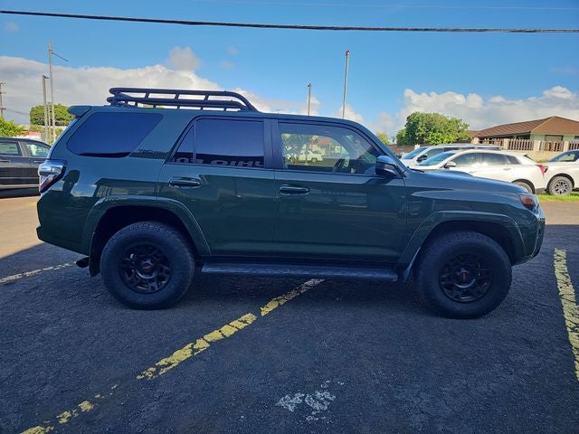 2020 Toyota 4Runner SR5 - Photo 6