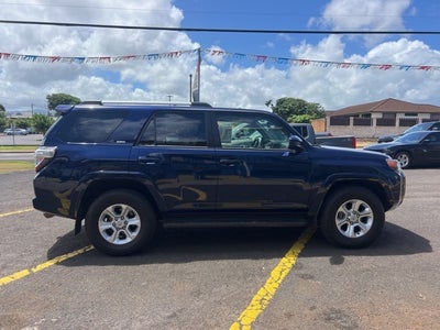 2022 Toyota 4Runner SR5