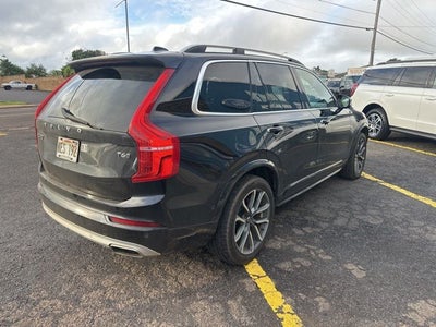 2019 Volvo XC90 T6 Momentum